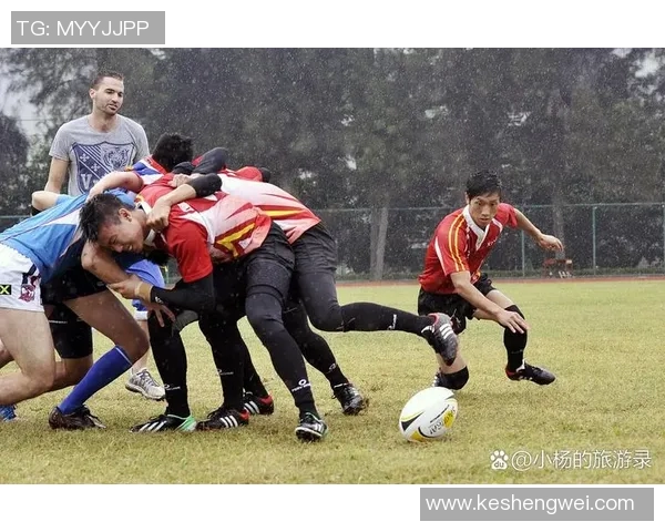 日本足球明星精彩挑战集锦尽显球技魅力与团队精神